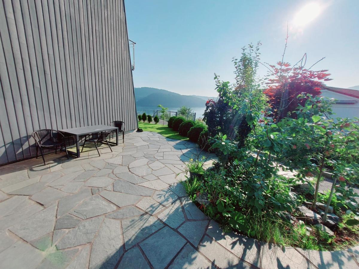 Bjornestrand Fjordside View 卑爾根 外观 照片