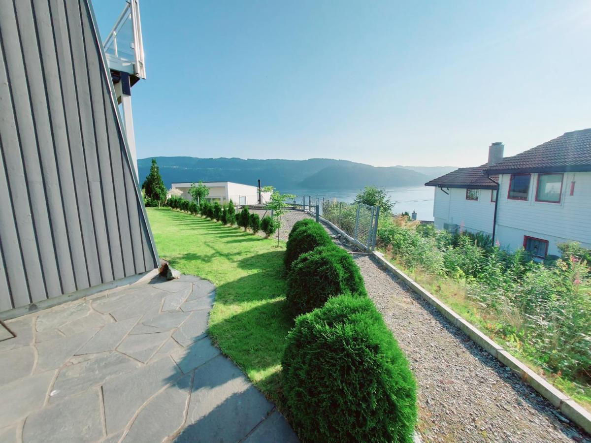 Bjornestrand Fjordside View 卑爾根 外观 照片