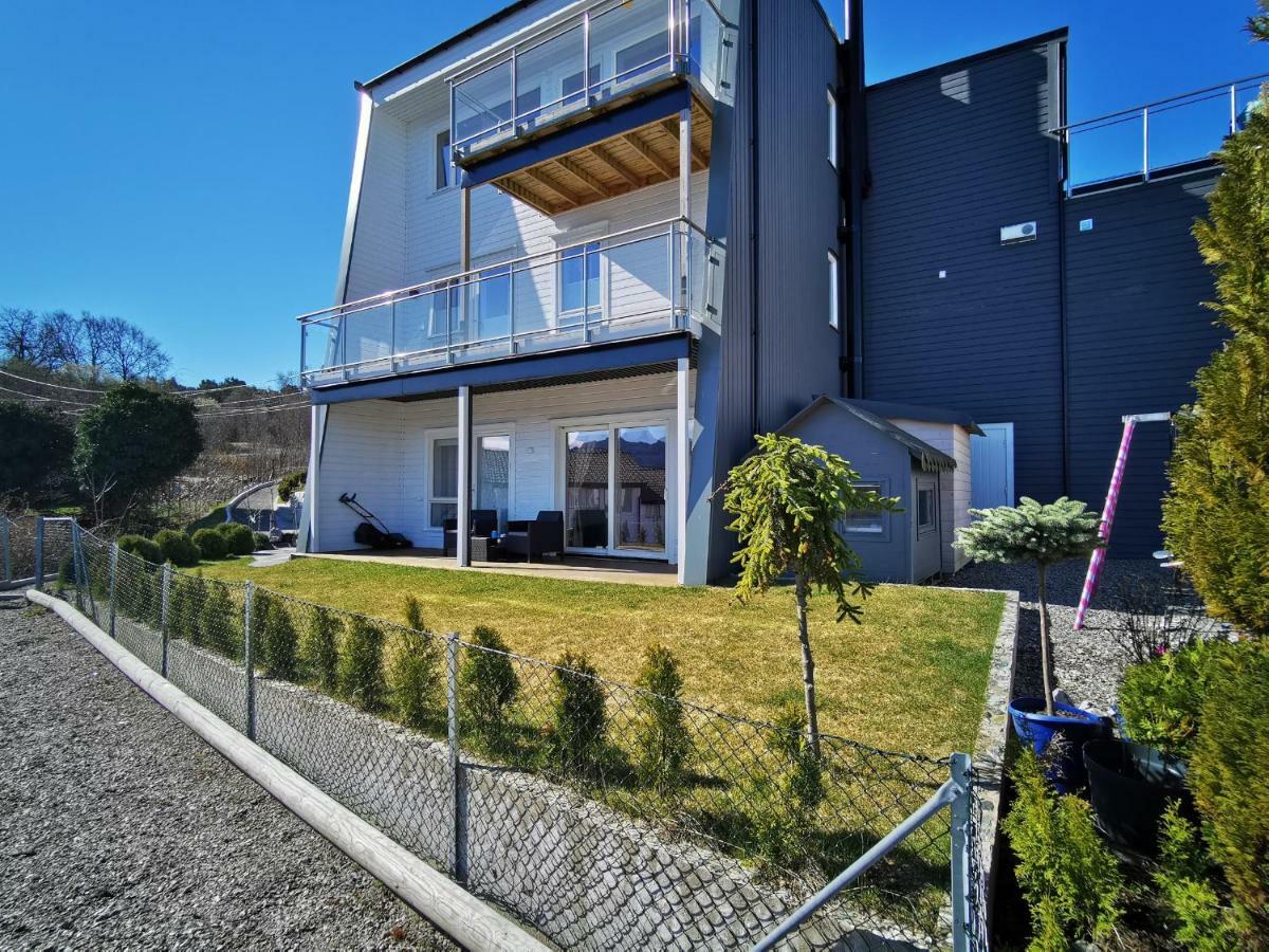 Bjornestrand Fjordside View 卑爾根 外观 照片